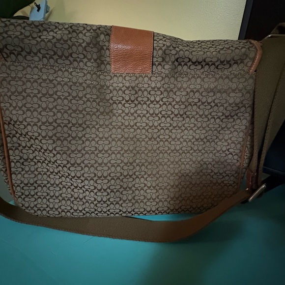 Coach Brown Classic Messenger Bag - Picture 5 of 5